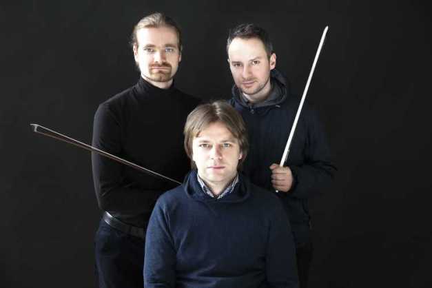 nouvellephilharmoniepianotrio